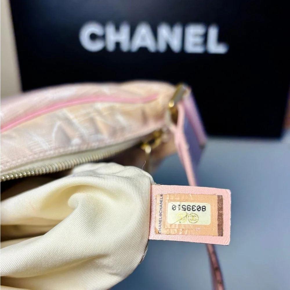 Authentic Chanel New Travel Line Pink Hobo Bag